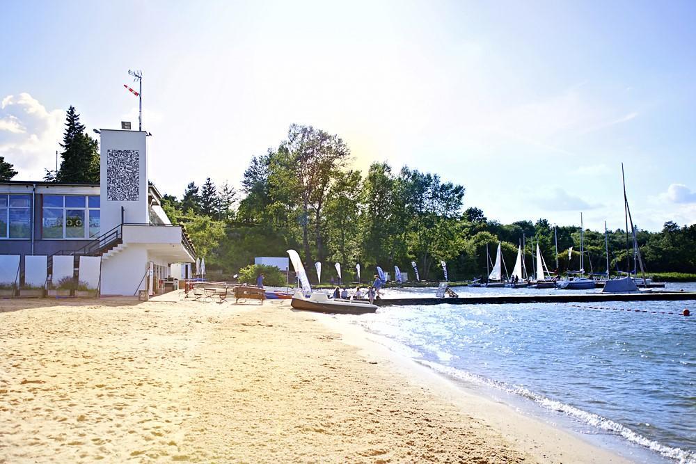 بوزنان Kaskada Hotel المظهر الخارجي الصورة